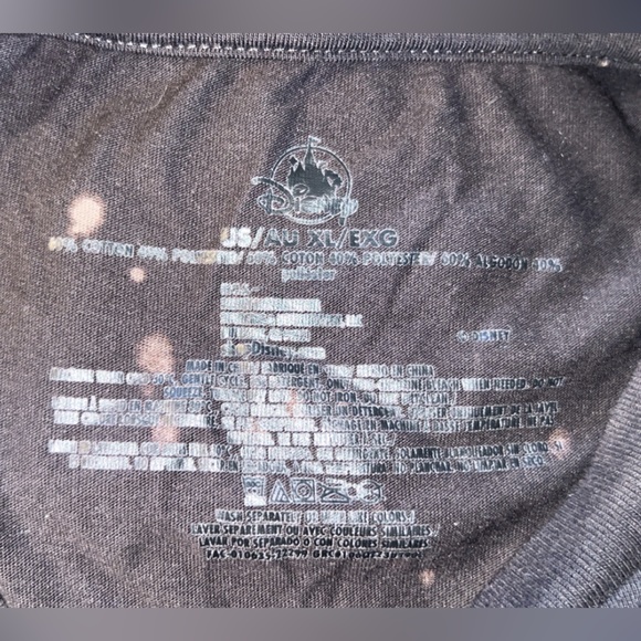 Disneyland Logo Bleach Spot T-Shirt for Adults - Picture 5 of 7